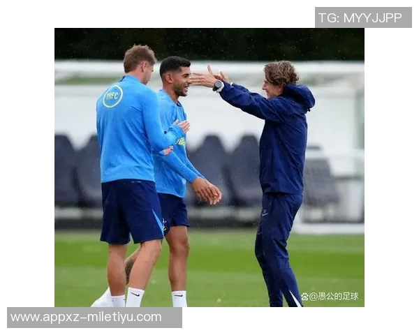 电讯报揭示热刺更衣室权力斗争罗梅罗特权引发弗兰克权威动摇 电讯报揭示热刺更衣室权力斗争罗梅罗特权引发弗兰克权威动摇